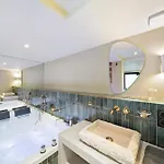 Pavillon 15 Darcy - Appart-suites Urbaines & Design Ξενοδοχείο με διαμερίσματα *