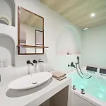 Ξενοδοχείο με διαμερίσματα Pavillon 15 Darcy - Appart-suites Urbaines & Design Ντιζόν