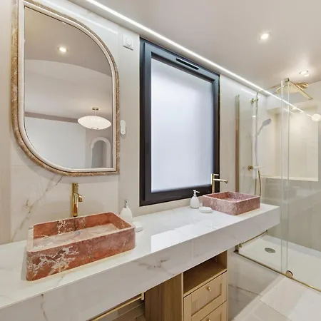 Apart-hotel Pavillon 15 Darcy - Appart-suites Urbaines & Design